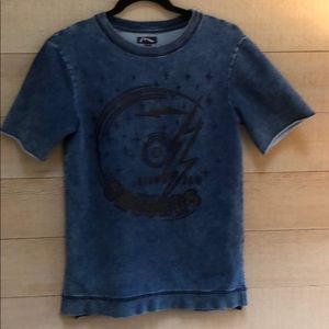 Shortsleeved  sweatshirt